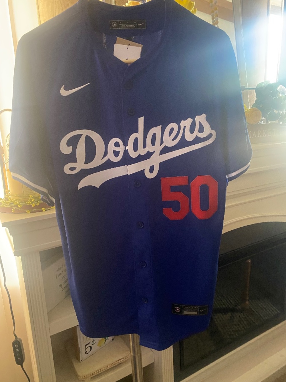 Brand new alternate Nike mookie Betts royal blue Dodgers jersey men’s size S.